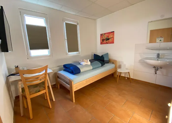 アパートホテル Schweizer